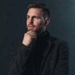 Quel est le sens de la vie? Y a-t-il une vie après la mort?